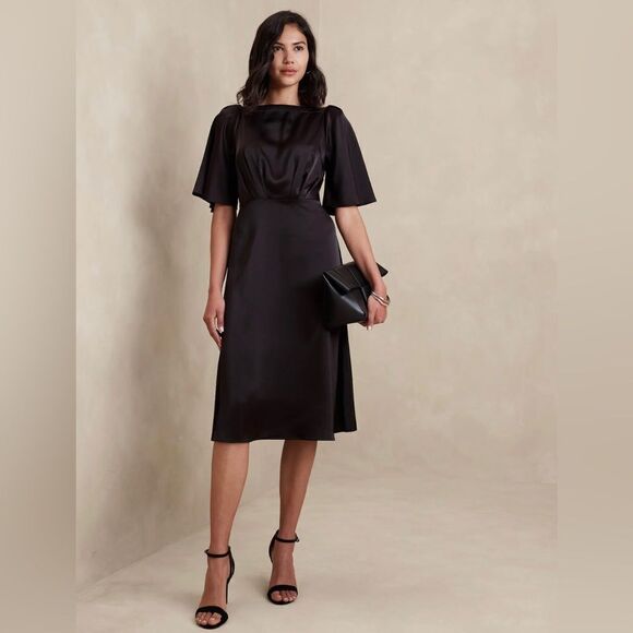 Banana Republic Flutter-Sleeve Knee Length Dress - Picture 2 of 9